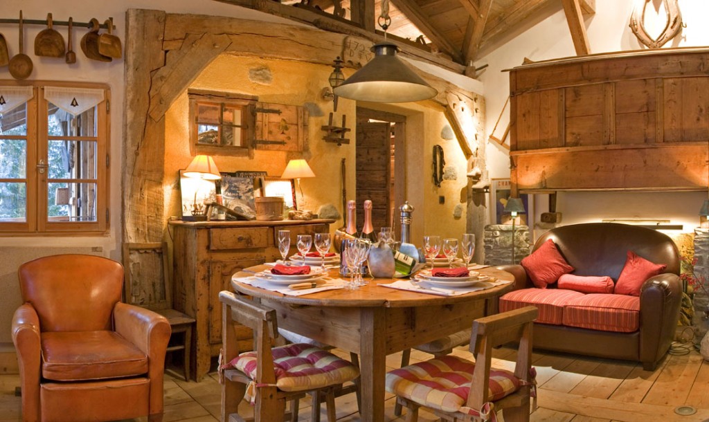 Chalet les trolles location chalet luxe spa privatif cheminée Suite avec jacuzzi romantique chamonix